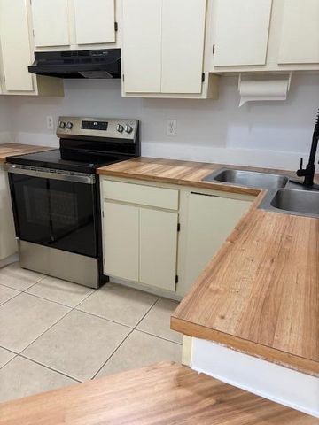 6503 Chasewood Drive H, Jupiter, FL 33458