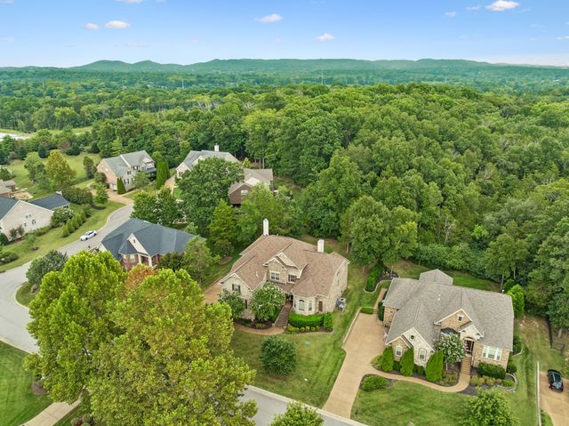 7167 Tullamore Ln, Franklin, TN 37067