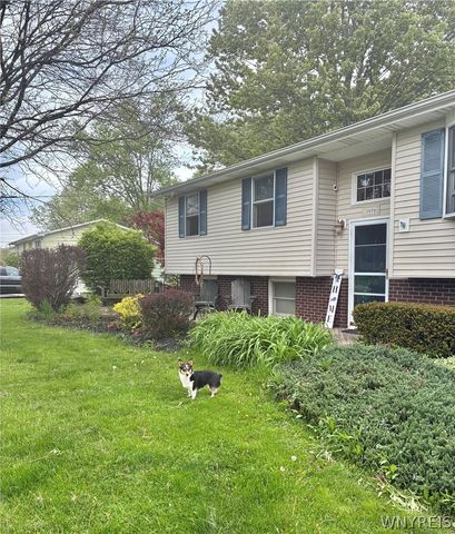 3979 Ridgelea Drive, Newfane, NY 14094