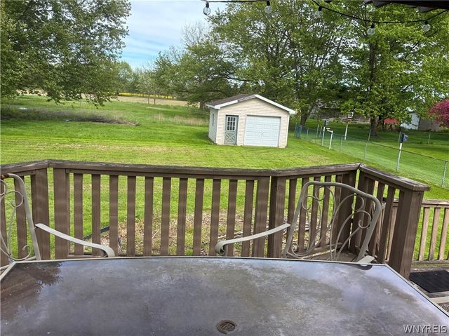 3979 Ridgelea Drive, Newfane, NY 14094
