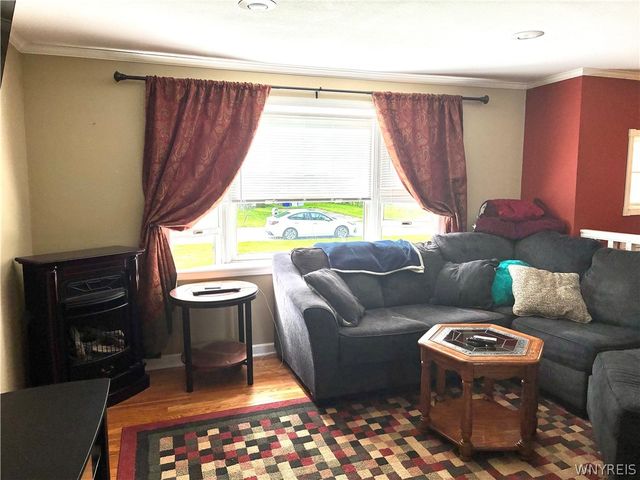 3979 Ridgelea Drive, Newfane, NY 14094