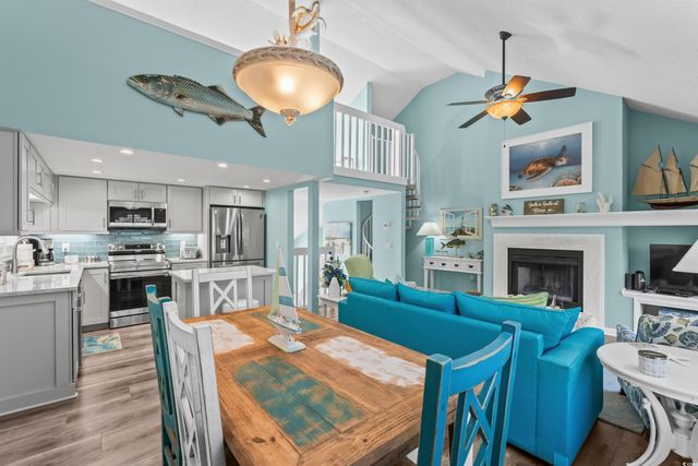 304 Cumberland Terrace Dr Apt 2F, Myrtle Beach, SC 29572