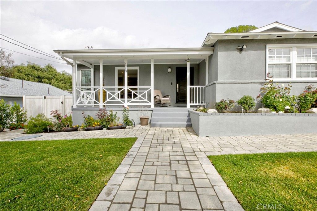 Image 2 of property listing at 6911 Valmont Street, Tujunga, CA 91042