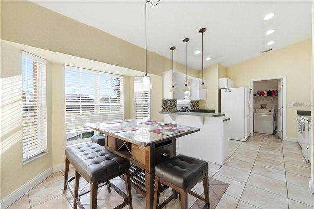 1211 LAKE LOOP, Winter Haven, FL 33880