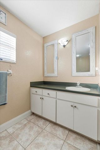 1211 LAKE LOOP, Winter Haven, FL 33880