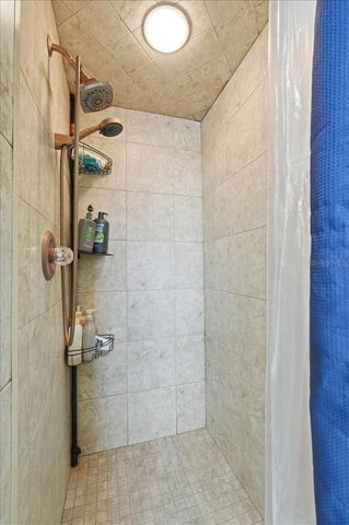 1211 LAKE LOOP, Winter Haven, FL 33880