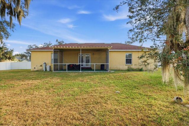 1211 LAKE LOOP, Winter Haven, FL 33880