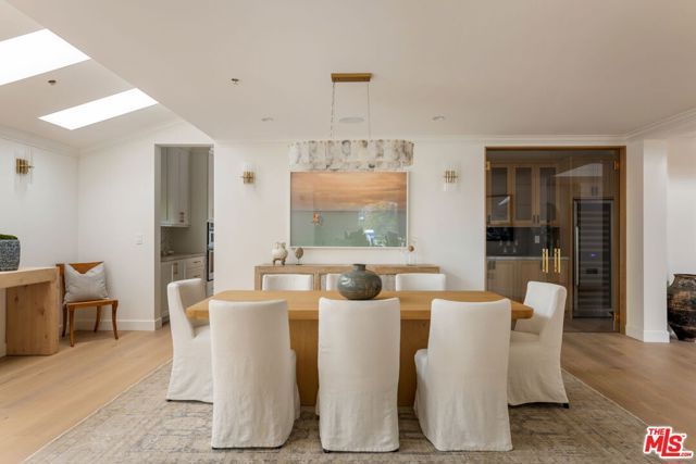 605 N Elm Drive, Beverly Hills, CA 90210
