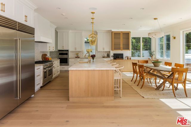 605 N Elm Drive, Beverly Hills, CA 90210