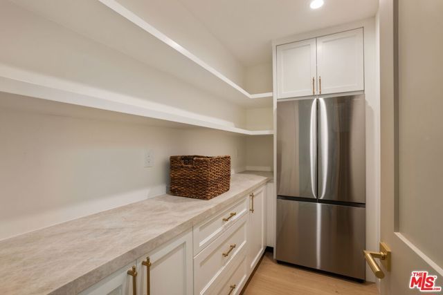 605 N Elm Drive, Beverly Hills, CA 90210