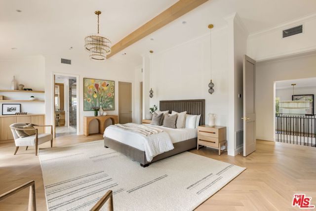 605 N Elm Drive, Beverly Hills, CA 90210