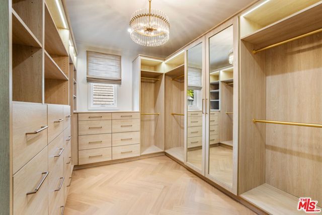 605 N Elm Drive, Beverly Hills, CA 90210