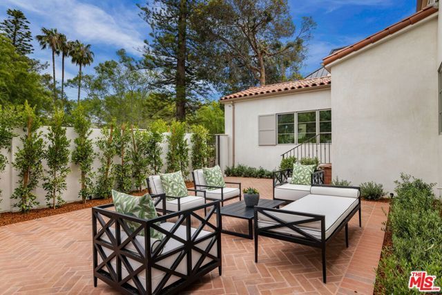 605 N Elm Drive, Beverly Hills, CA 90210