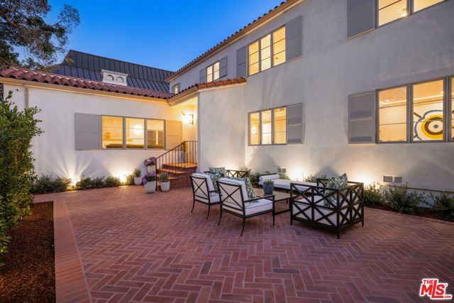 605 N Elm Drive, Beverly Hills, CA 90210