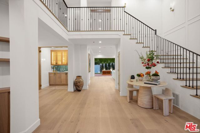 605 N Elm Drive, Beverly Hills, CA 90210