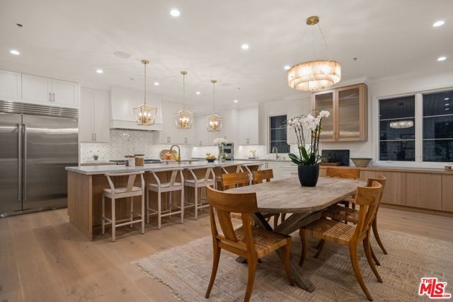 605 N Elm Drive, Beverly Hills, CA 90210