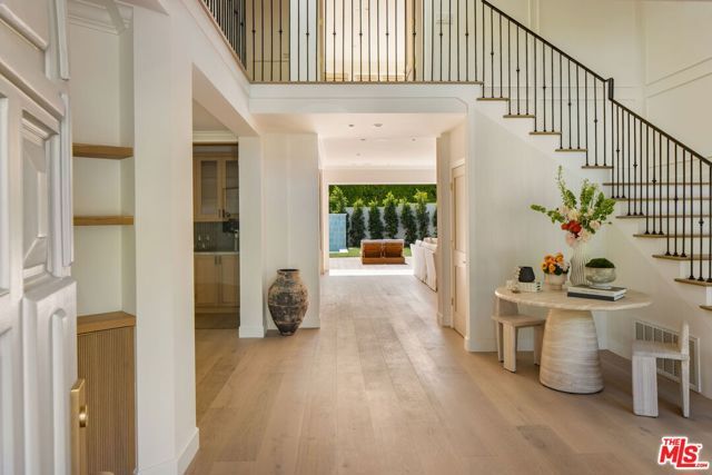 605 N Elm Drive, Beverly Hills, CA 90210