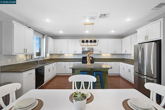 130 Savona Way, Bay Point, CA 94565