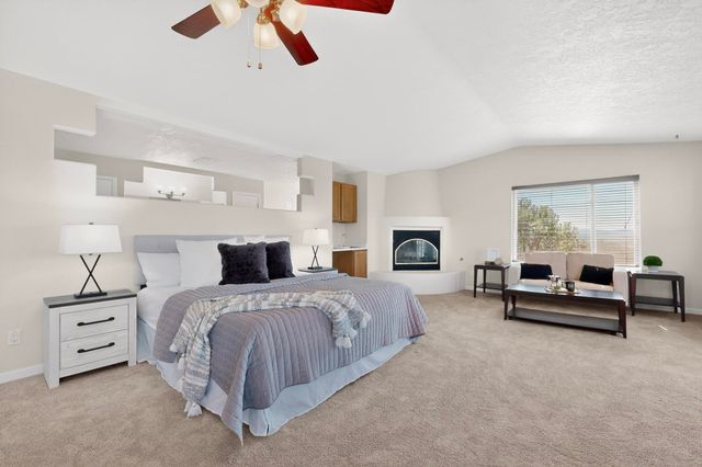 32 Camino De Avila, Tijeras, NM 87059