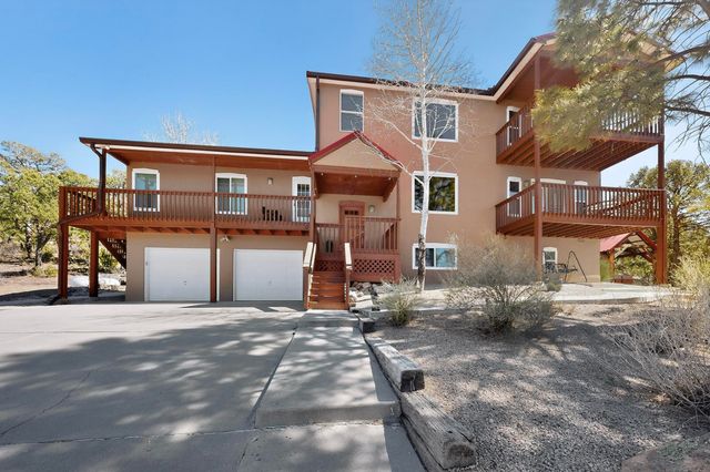 32 Camino De Avila, Tijeras, NM 87059