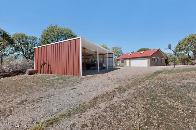 32 Camino De Avila, Tijeras, NM 87059