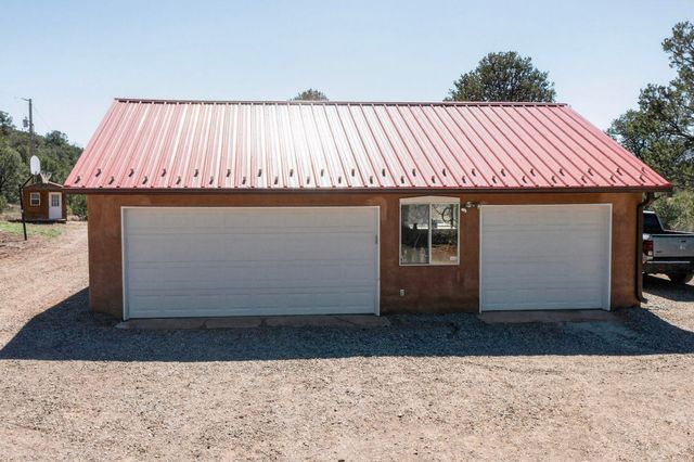 32 Camino De Avila, Tijeras, NM 87059