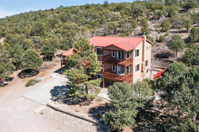 32 Camino De Avila, Tijeras, NM 87059