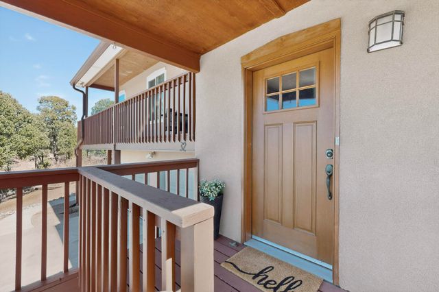 32 Camino De Avila, Tijeras, NM 87059