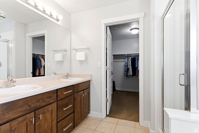 726 N MONARCH WAY, Farmington, UT 84025