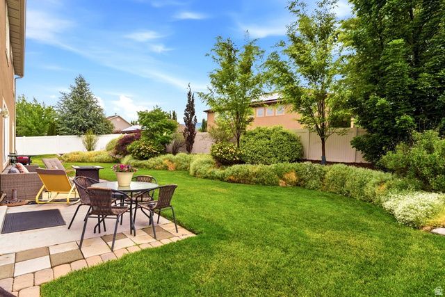 726 N MONARCH WAY, Farmington, UT 84025