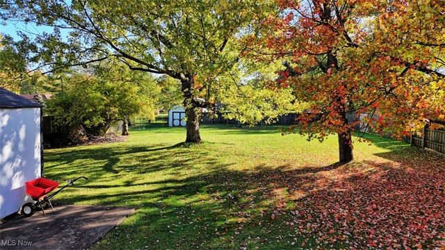 615 West Drive, Brunswick, OH 44212