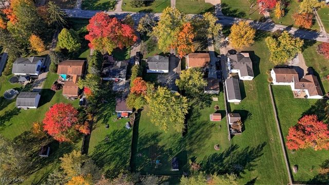 615 West Drive, Brunswick, OH 44212