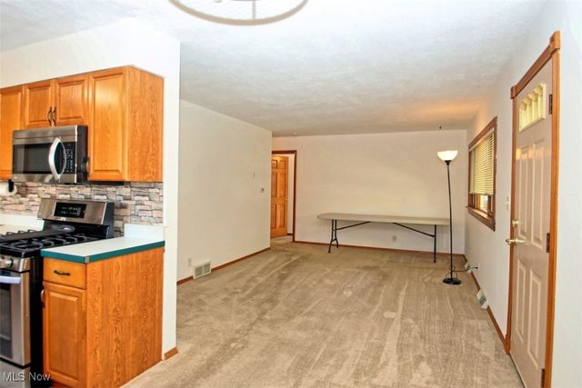 615 West Drive, Brunswick, OH 44212