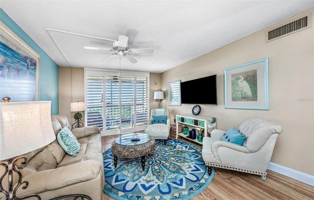 1324 PASADENA AVENUE S 607, South Pasadena, FL 33707