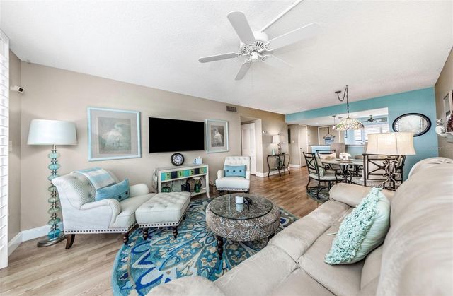 1324 PASADENA AVENUE S 607, South Pasadena, FL 33707