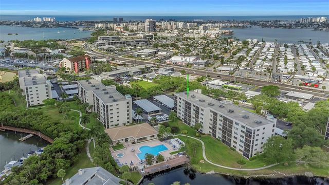 1324 PASADENA AVENUE S 607, South Pasadena, FL 33707