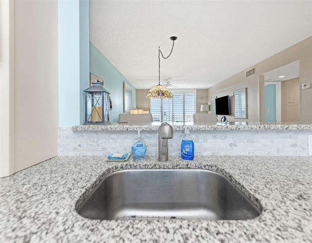 1324 PASADENA AVENUE S 607, South Pasadena, FL 33707