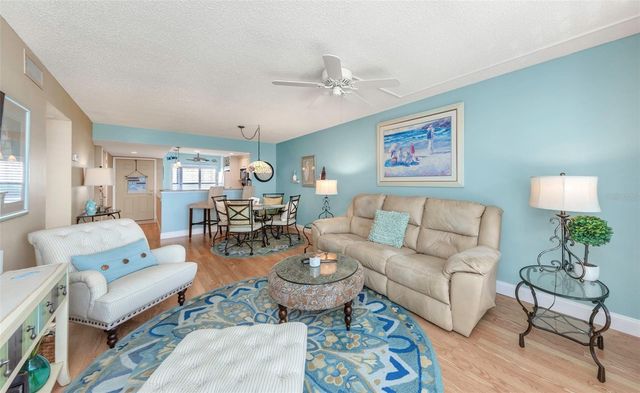 1324 PASADENA AVENUE S 607, South Pasadena, FL 33707