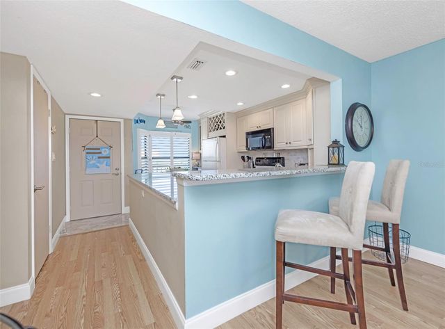 1324 PASADENA AVENUE S 607, South Pasadena, FL 33707