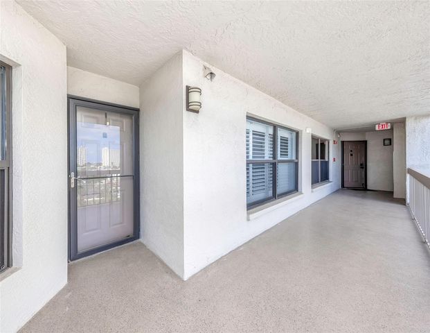 1324 PASADENA AVENUE S 607, South Pasadena, FL 33707