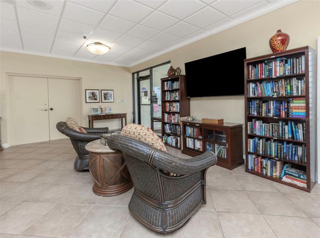 1324 PASADENA AVENUE S 607, South Pasadena, FL 33707