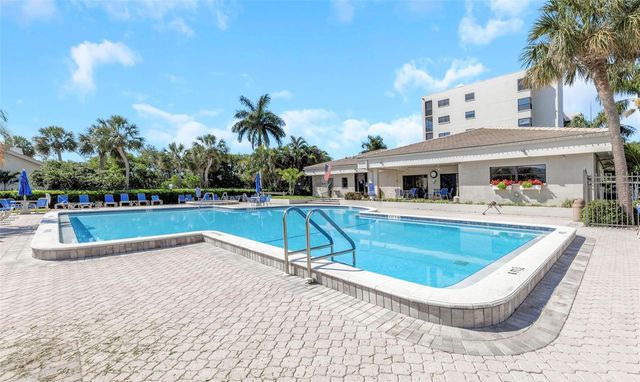 1324 PASADENA AVENUE S 607, South Pasadena, FL 33707