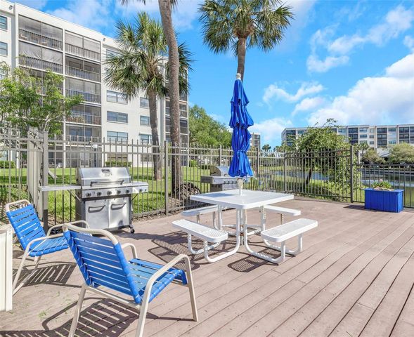 1324 PASADENA AVENUE S 607, South Pasadena, FL 33707