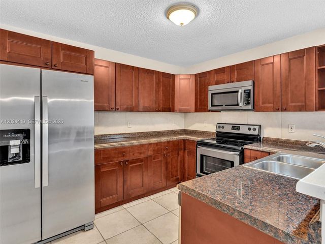 10731 NW 16th Court 0, Plantation, FL 33322