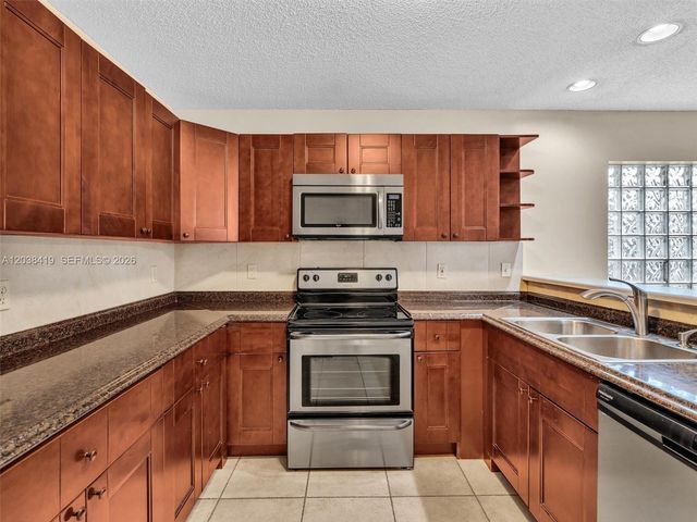 10731 NW 16th Court 0, Plantation, FL 33322