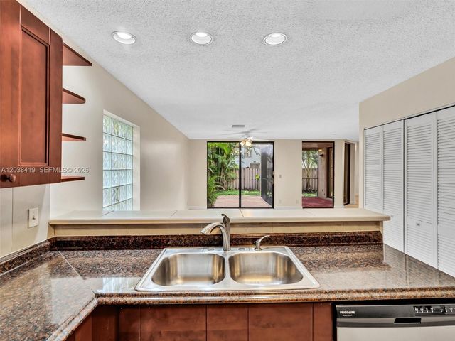 10731 NW 16th Court 0, Plantation, FL 33322