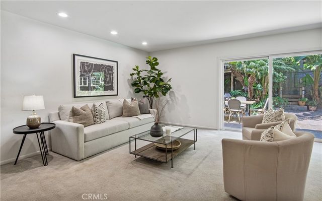 905 N Hillside, Long Beach, CA 90815