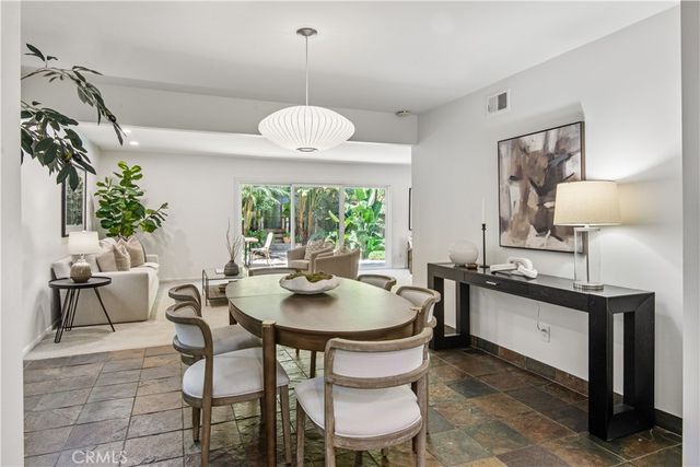 905 N Hillside, Long Beach, CA 90815