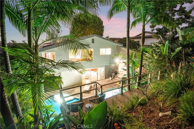 905 N Hillside, Long Beach, CA 90815