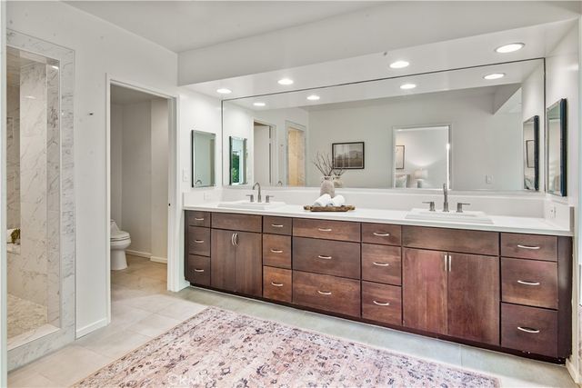 905 N Hillside, Long Beach, CA 90815